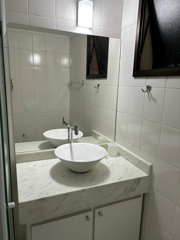 Apartamento à venda com 2 quartos, 70m² - Foto 13