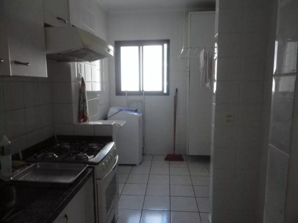 Apartamento para alugar com 3 quartos, 90m² - Foto 21