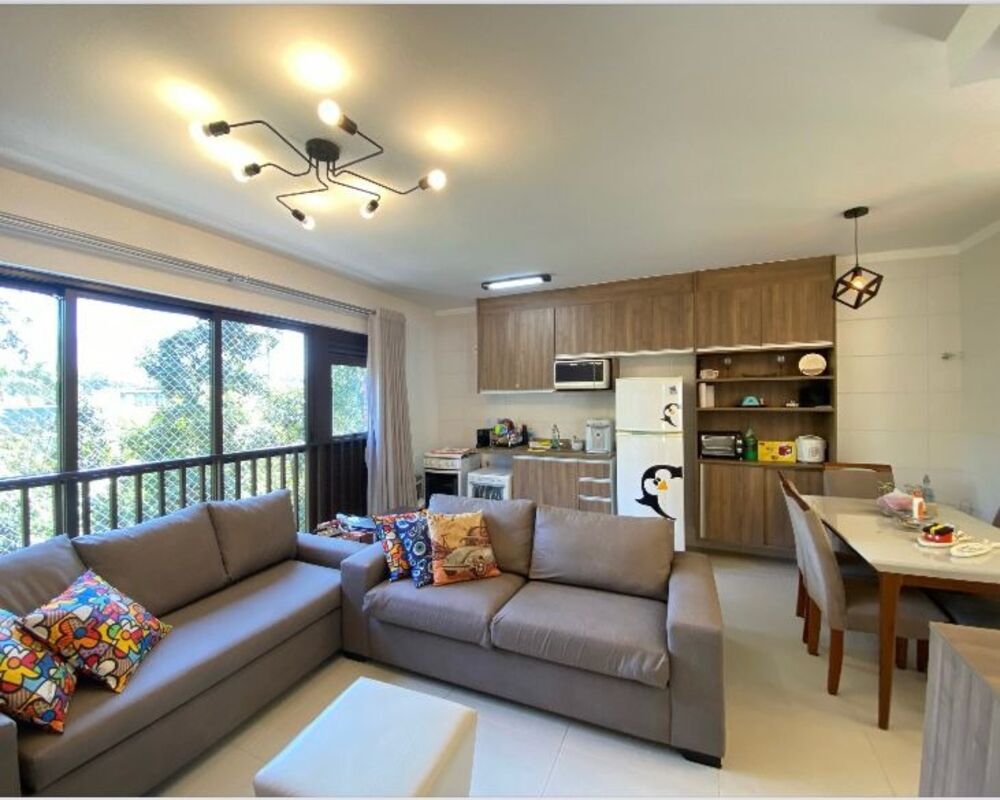 Apartamento, 3 quartos, 140 m² - Foto 1