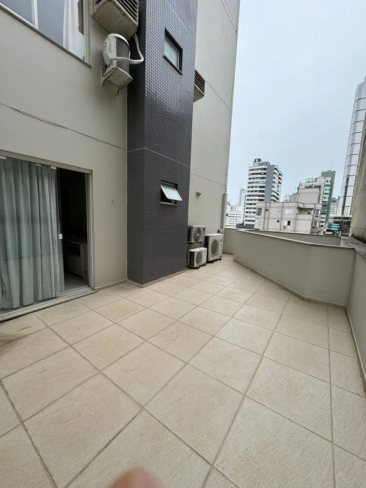 Apartamento, 3 quartos, 144 m² - Foto 2