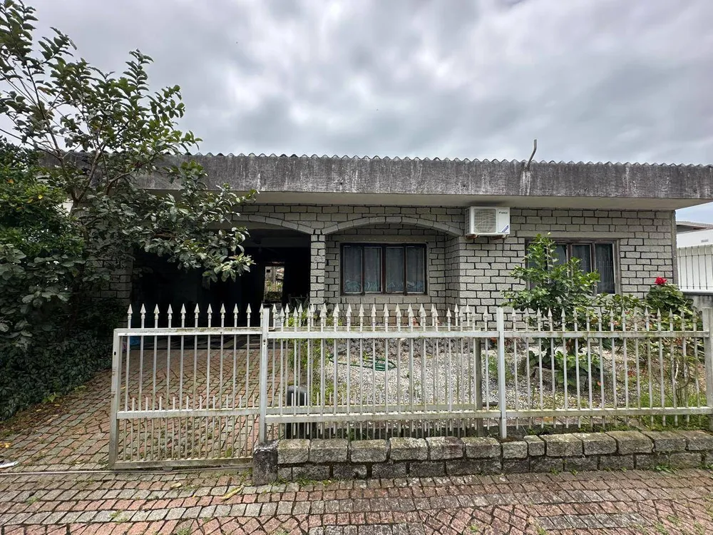 Casa, 3 quartos, 276 m² - Foto 1