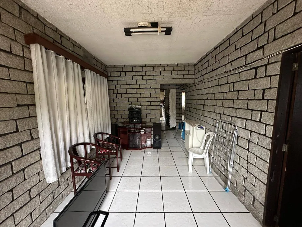 Casa, 3 quartos, 276 m² - Foto 3