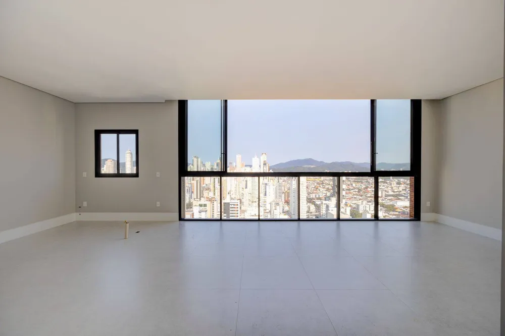 Apartamento, 4 quartos, 135 m² - Foto 1