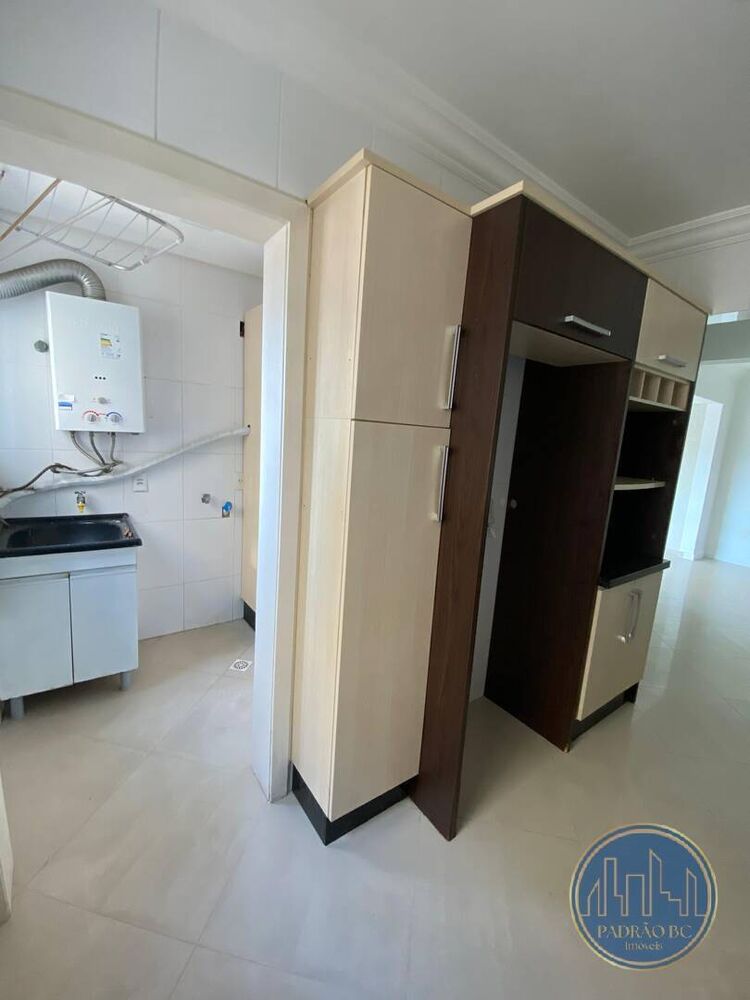 Apartamento à venda com 3 quartos, 98m² - Foto 10