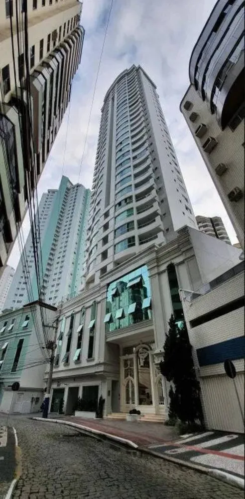 Apartamento, 3 quartos, 138 m² - Foto 1
