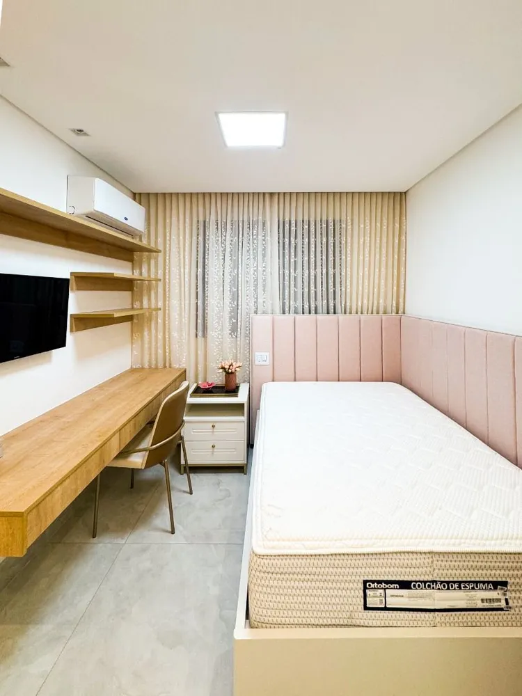 Apartamento, 3 quartos, 250 m² - Foto 1