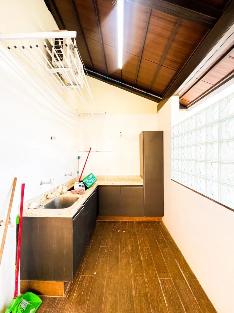 Casa, 3 quartos, 300 m² - Foto 16