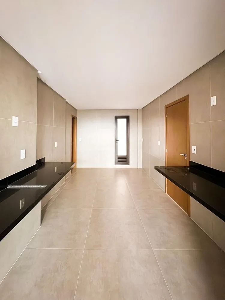 Apartamento, 4 quartos, 215 m² - Foto 11