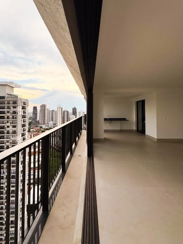 Apartamento, 4 quartos, 215 m² - Foto 1