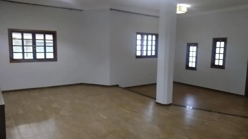 Casa, 3 quartos, 270 m² - Foto 13