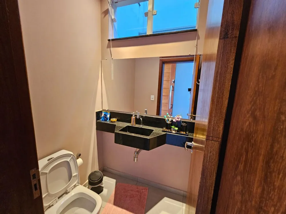 Sobrado, 3 quartos, 330 m² - Foto 2