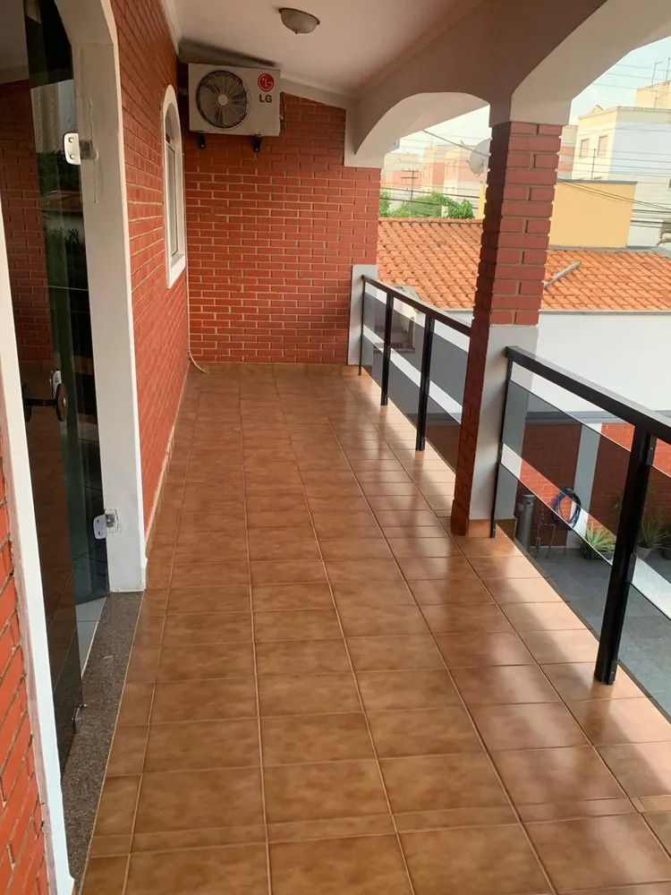 Sobrado, 3 quartos, 245 m² - Foto 1