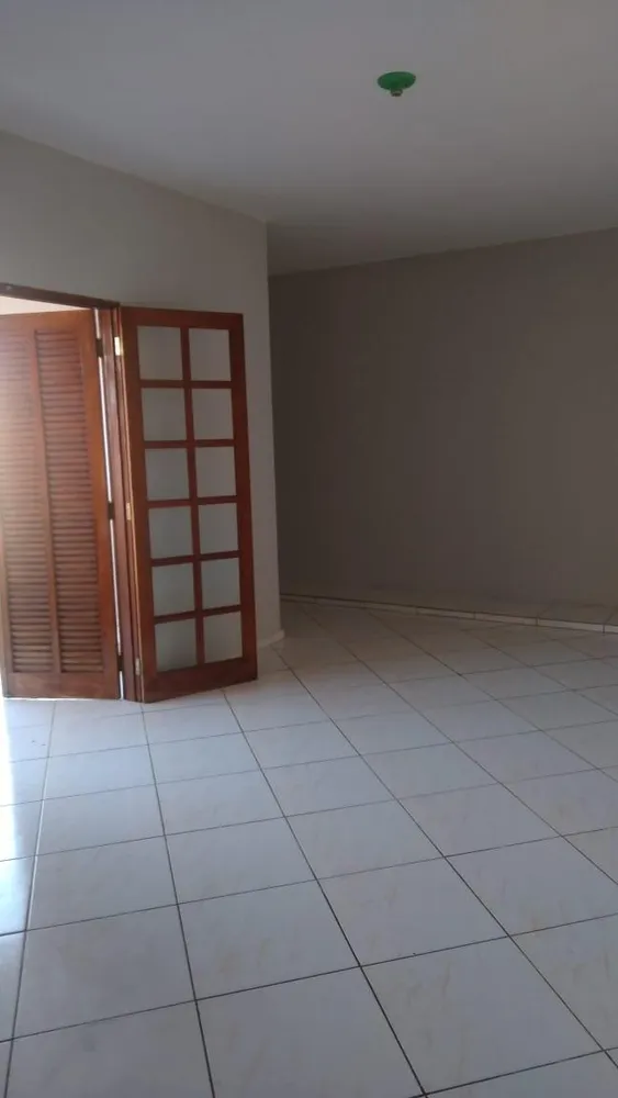 Sobrado, 2 quartos, 190 m² - Foto 2