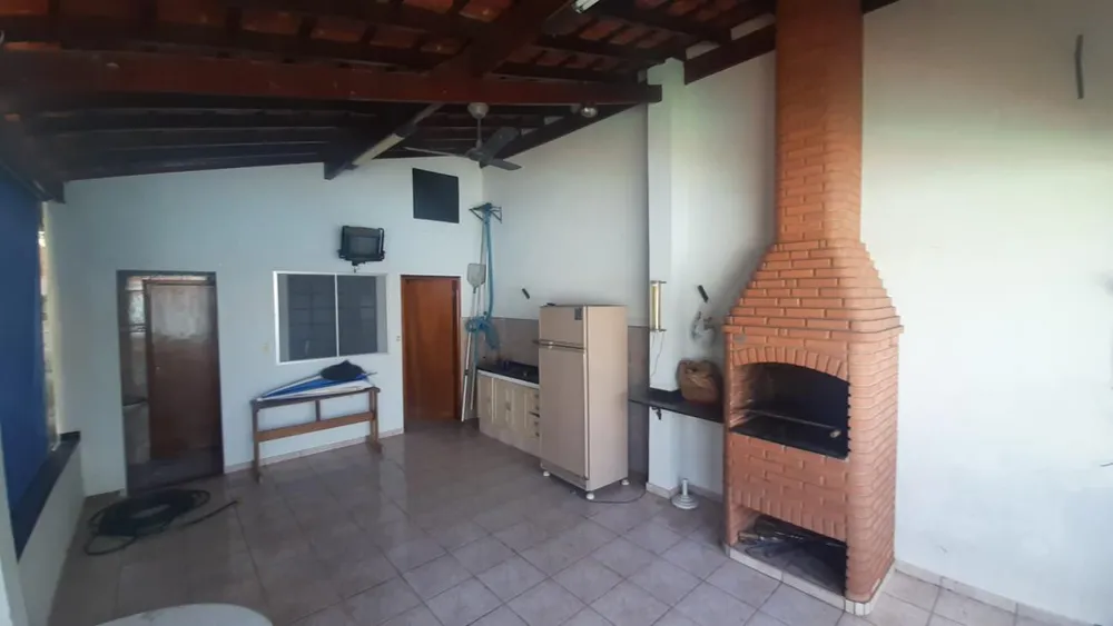Casa, 2 quartos, 250 m² - Foto 1