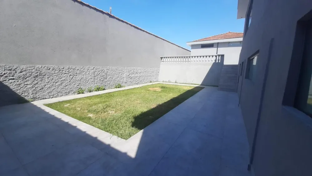 Casa, 4 quartos, 307 m² - Foto 2