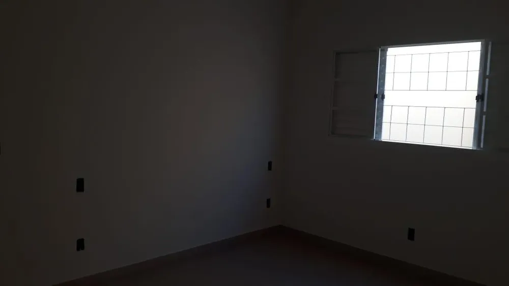 Casa, 3 quartos, 200 m² - Foto 1
