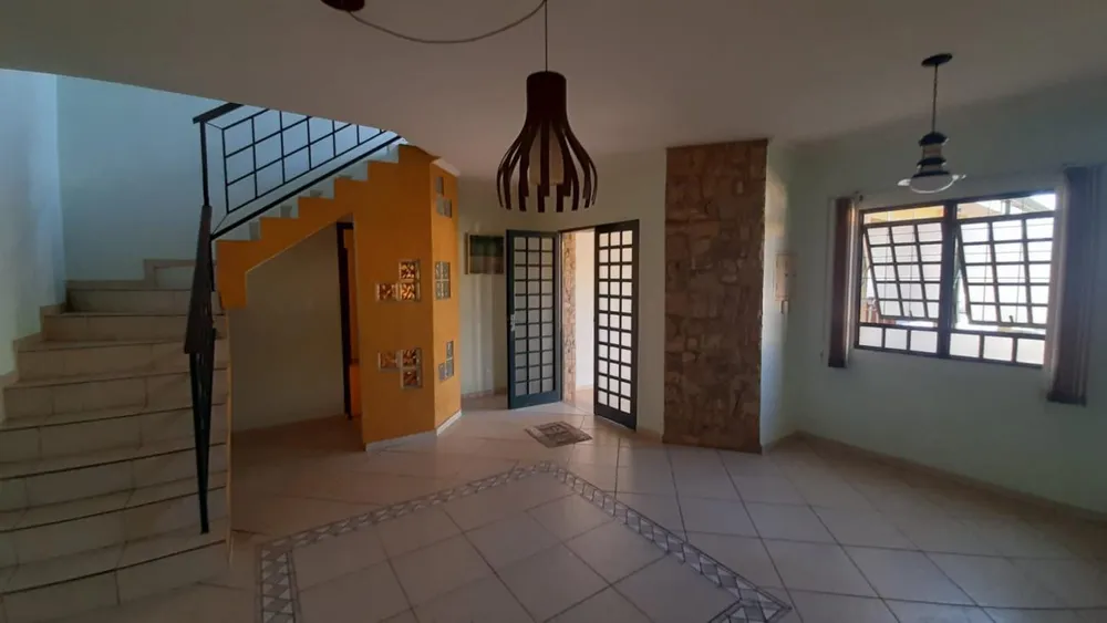 Casa, 5 quartos, 300 m² - Foto 2