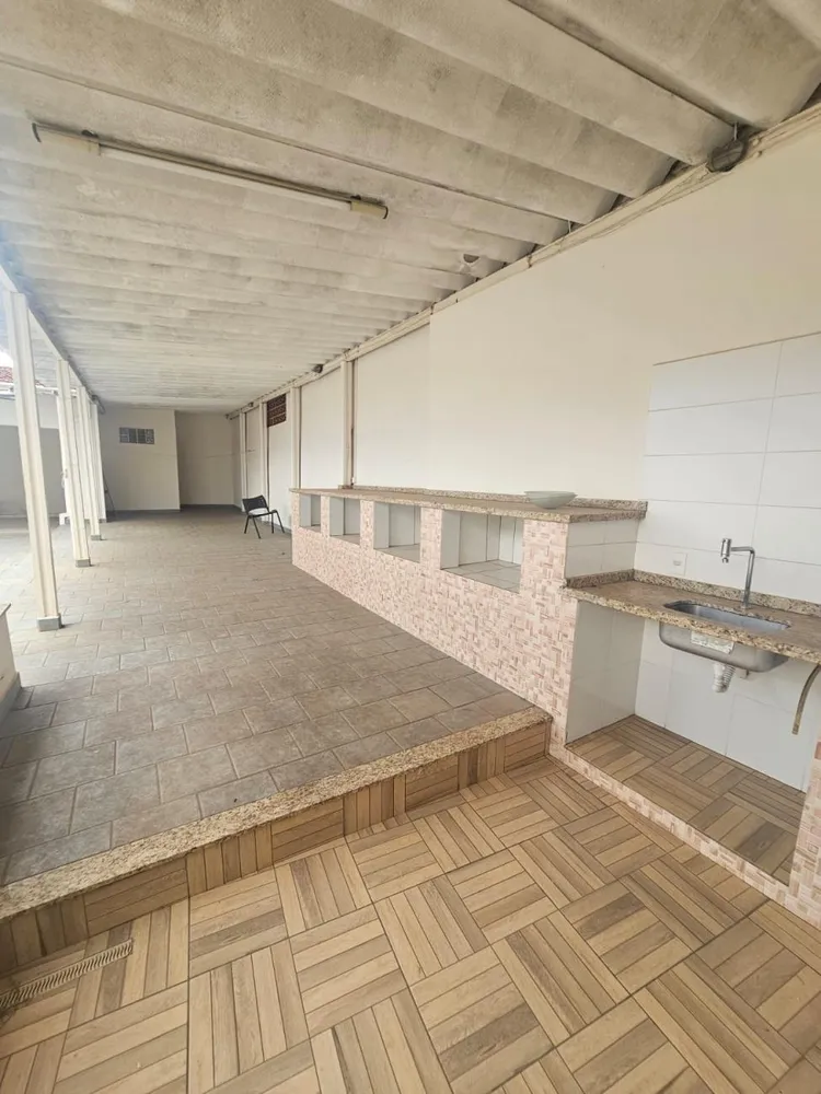 Sobrado, 3 quartos, 240 m² - Foto 2