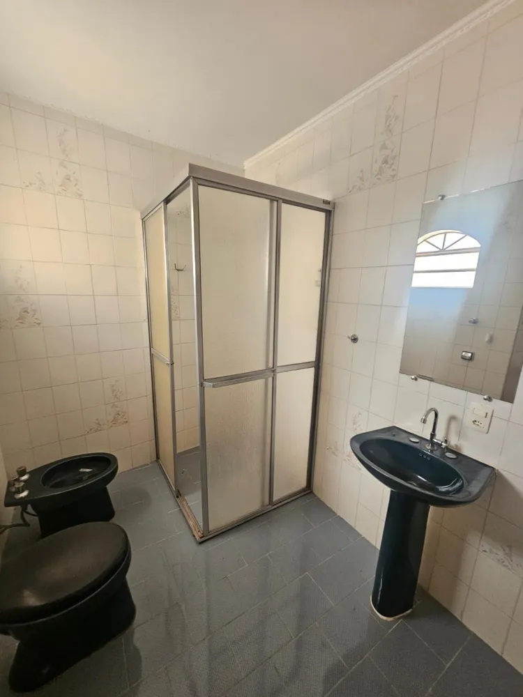 Sobrado, 3 quartos, 240 m² - Foto 1