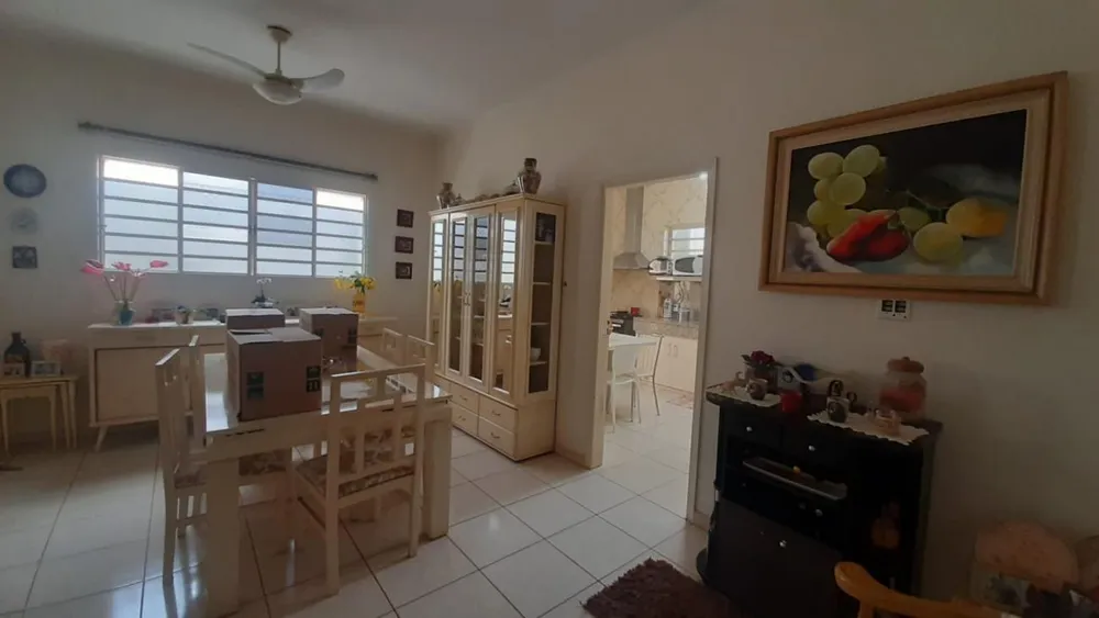 Casa, 4 quartos, 350 m² - Foto 2