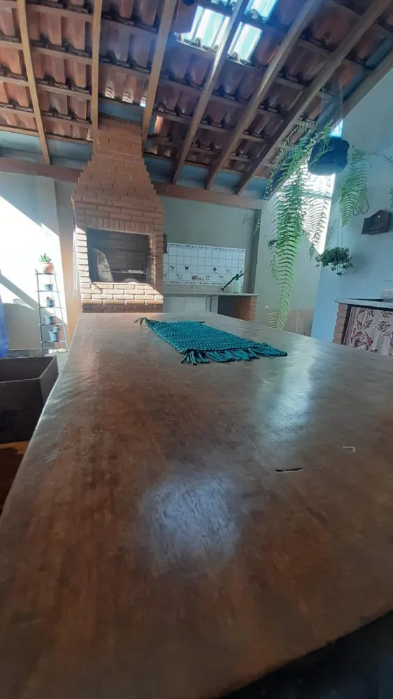 Casa, 3 quartos, 180 m² - Foto 1