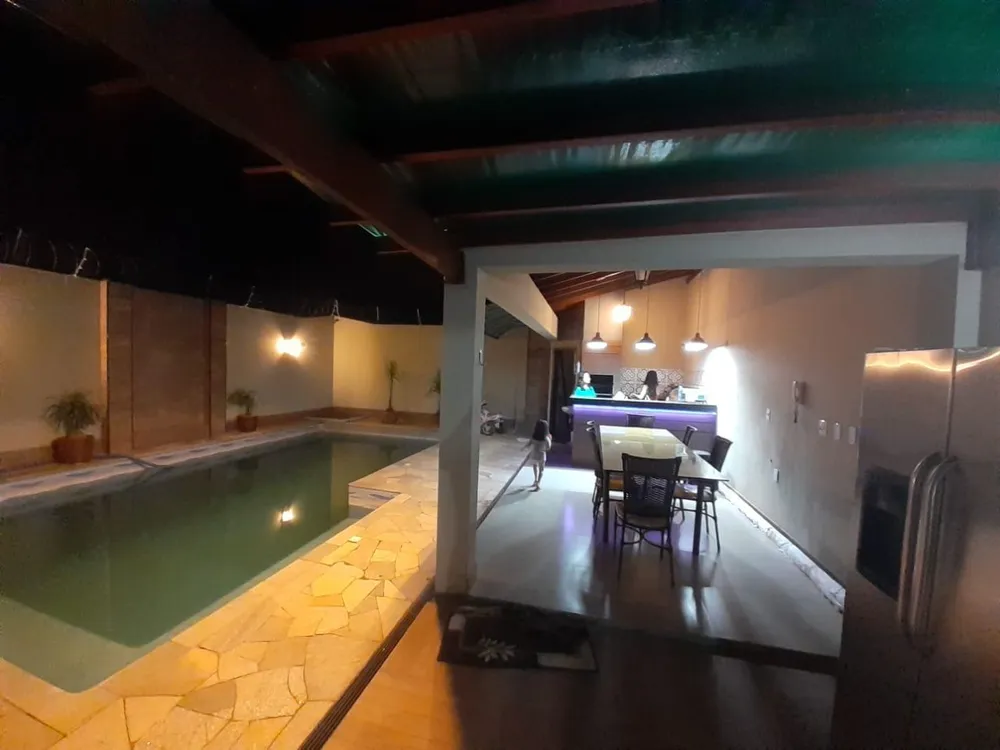 Sobrado, 4 quartos, 450 m² - Foto 2