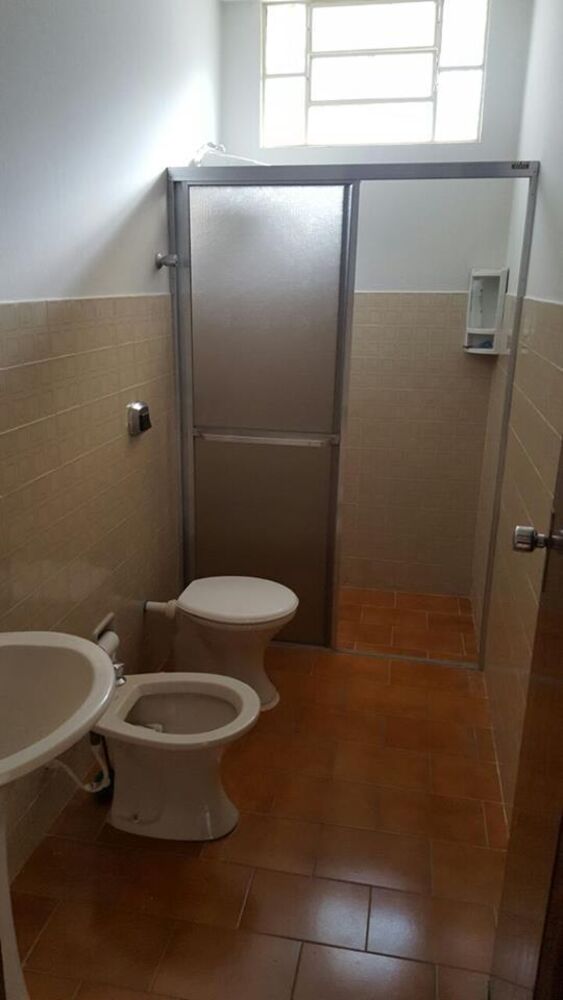 Casa à venda com 2 quartos, 74m² - Foto 2