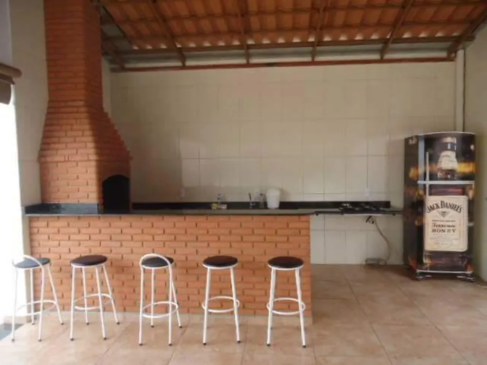 Casa, 2 quartos, 300 m² - Foto 1