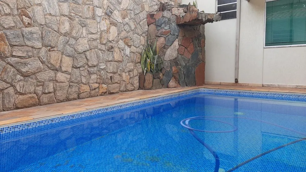 Casa, 1 quarto, 155 m² - Foto 3