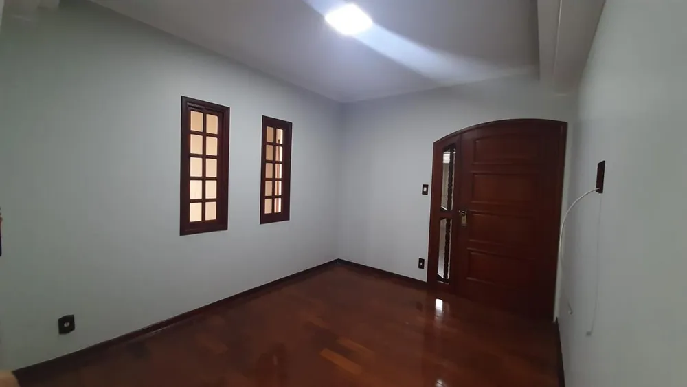 Casa, 1 quarto, 155 m² - Foto 1
