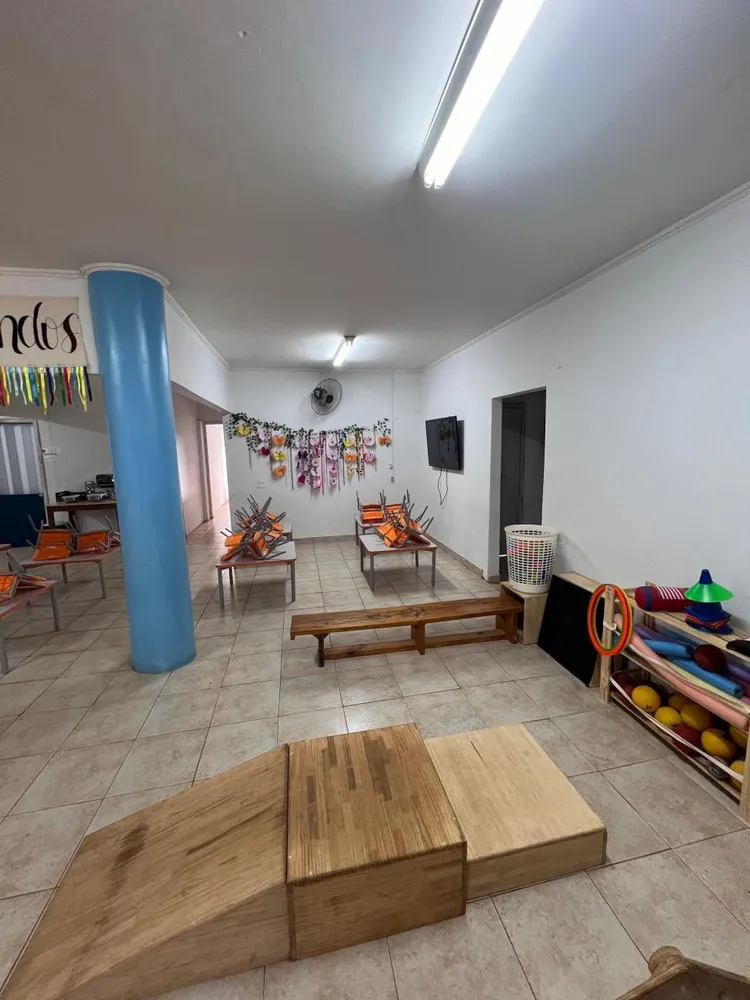 Loja-Salão, 350 m² - Foto 1