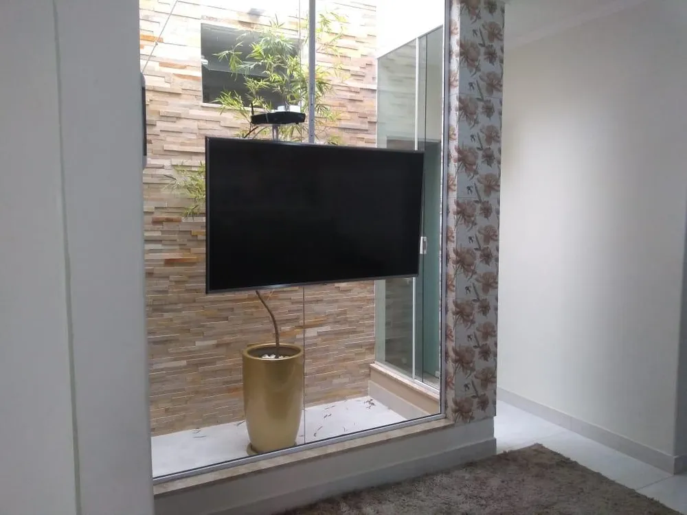 Casa, 3 quartos, 250 m² - Foto 1