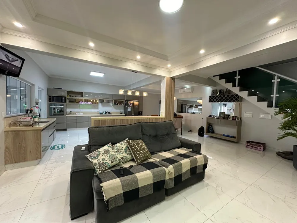 Sobrado, 3 quartos, 290 m² - Foto 9