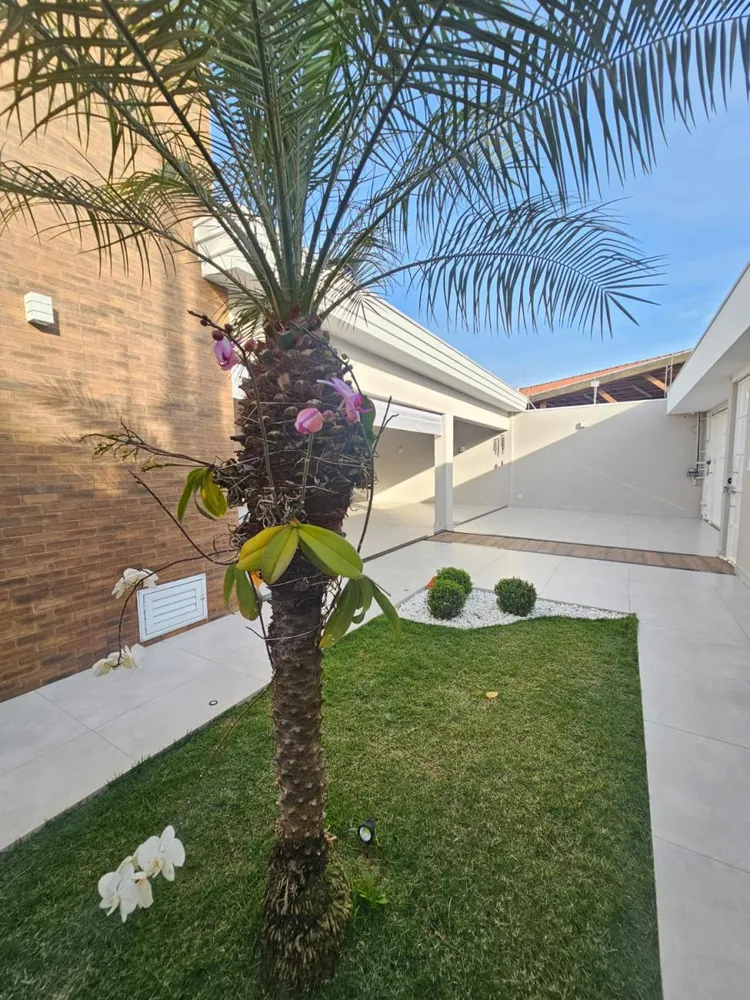 Casa, 3 quartos, 272 m² - Foto 2