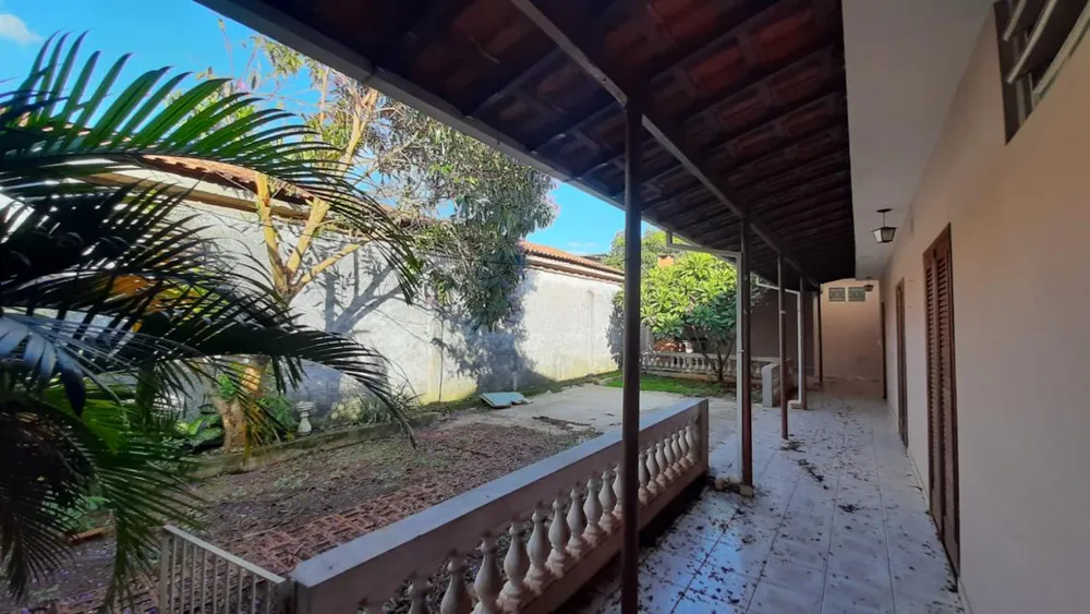Casa, 3 quartos, 240 m² - Foto 1