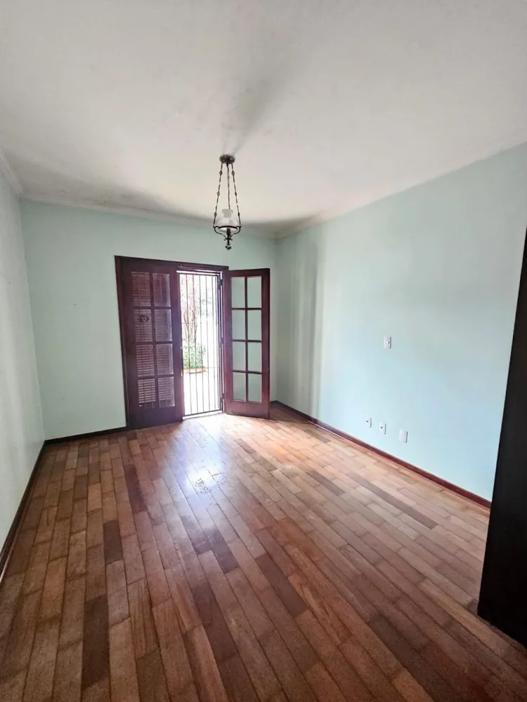 Casa, 3 quartos, 277 m² - Foto 2