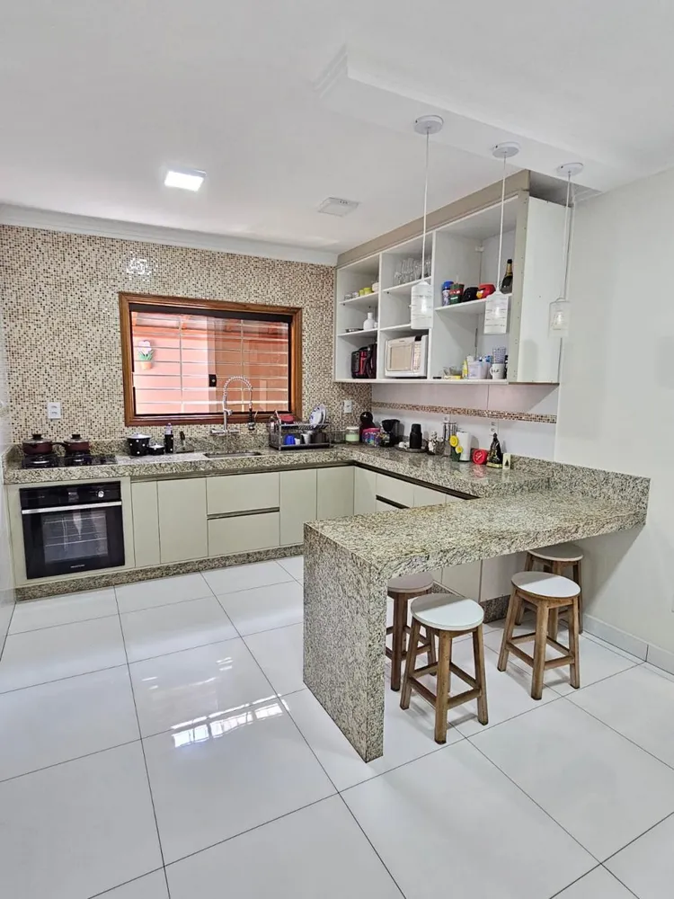 Casa, 2 quartos, 130 m² - Foto 2