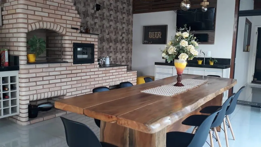 Casa, 3 quartos - Foto 1