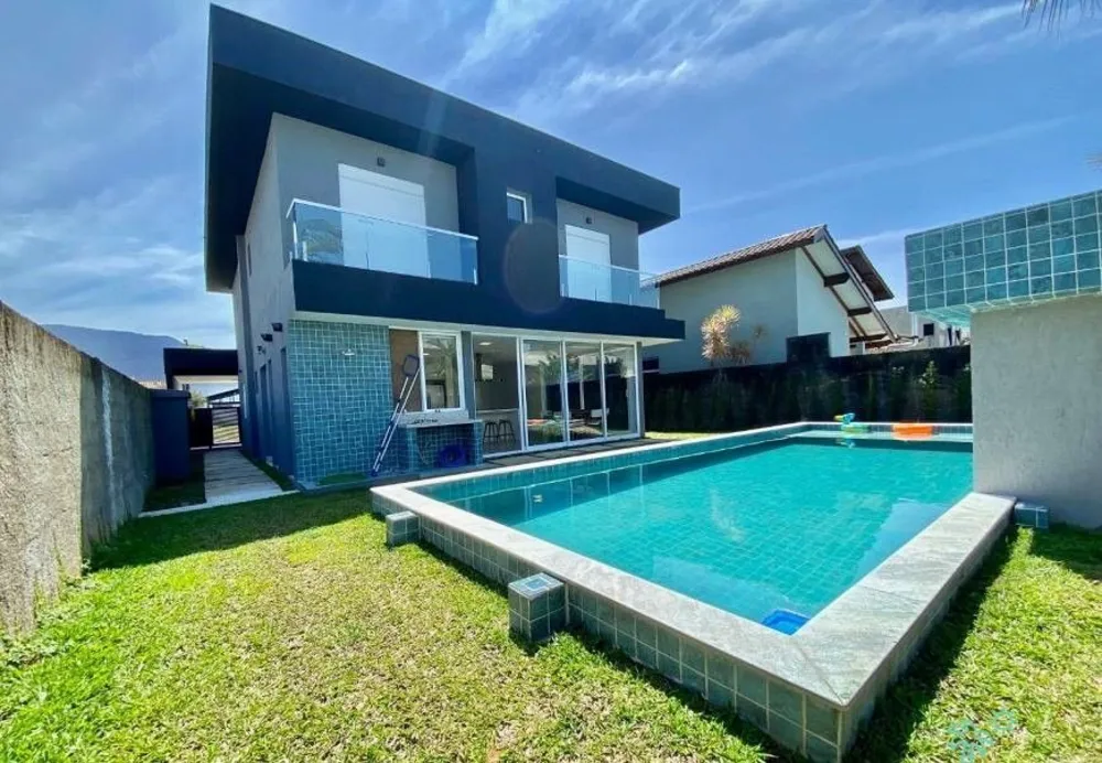 Casa, 4 quartos, 267 m² - Foto 2