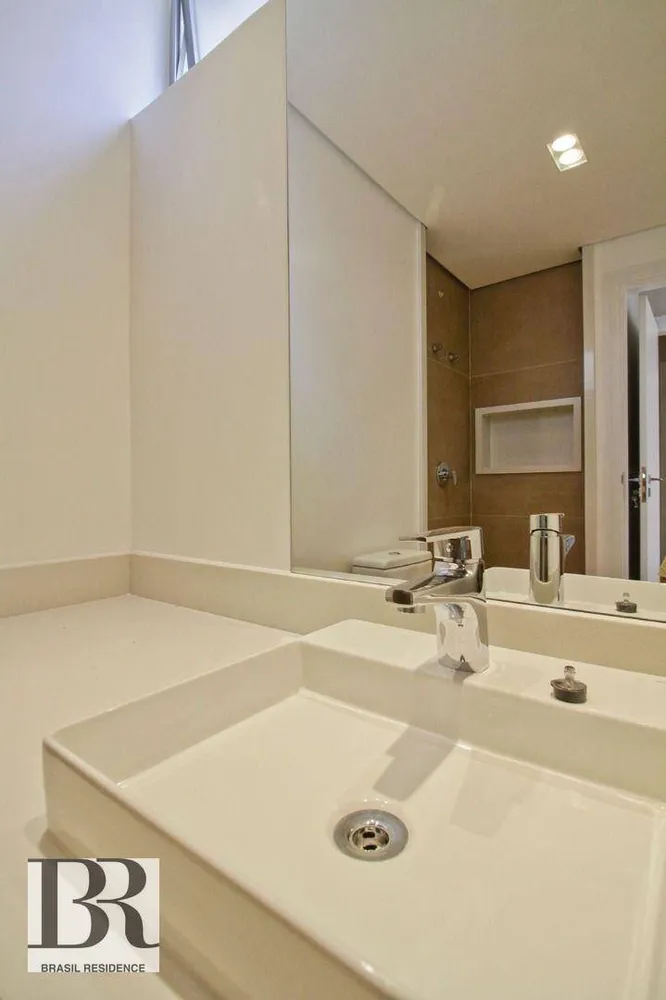 Apartamento, 3 quartos, 198 m² - Foto 2