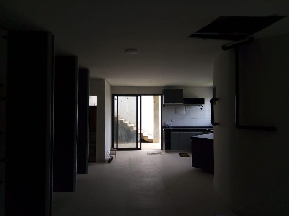 Terreno à venda com 1 quarto, 1084m² - Foto 7