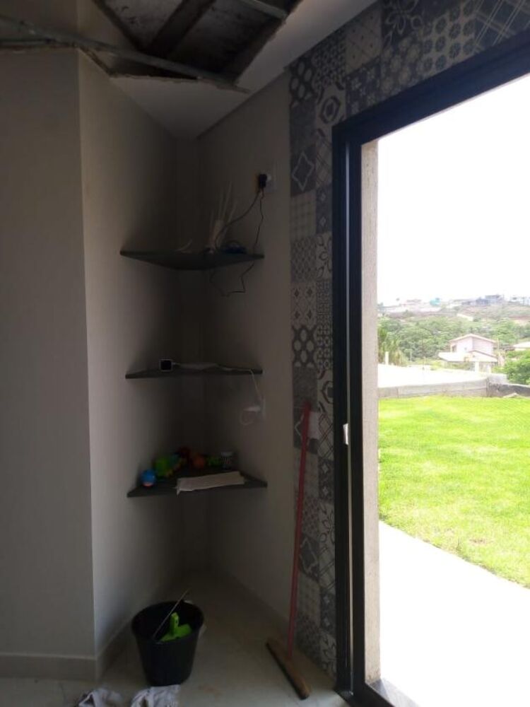 Terreno à venda com 1 quarto, 1084m² - Foto 10