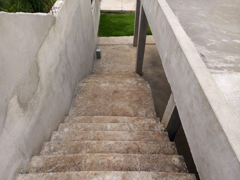 Terreno à venda com 1 quarto, 1084m² - Foto 18