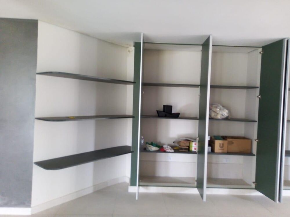 Terreno à venda com 1 quarto, 1084m² - Foto 9