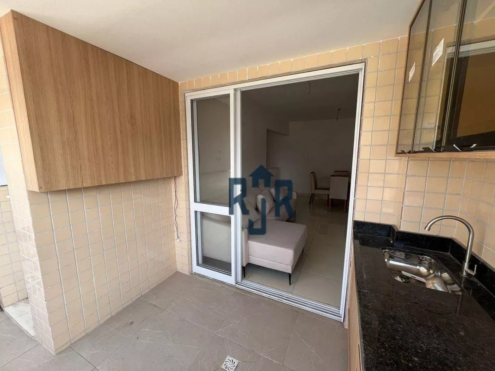 Apartamento à venda com 3 quartos, 118m² - Foto 3