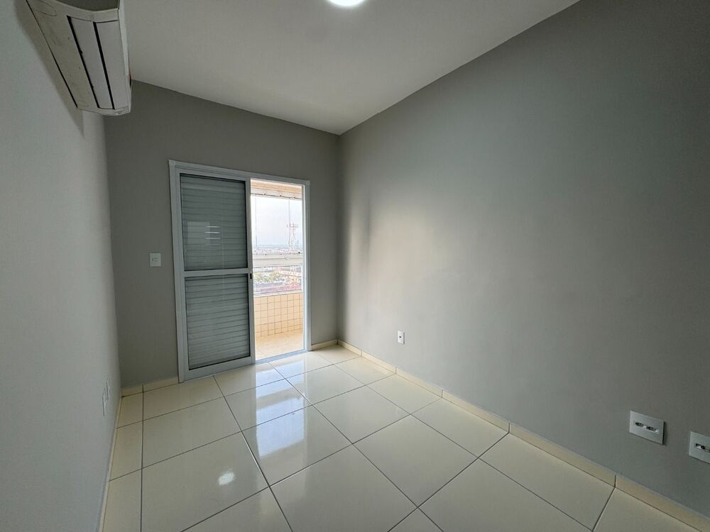 Apartamento, 3 quartos, 100 m² - Foto 2