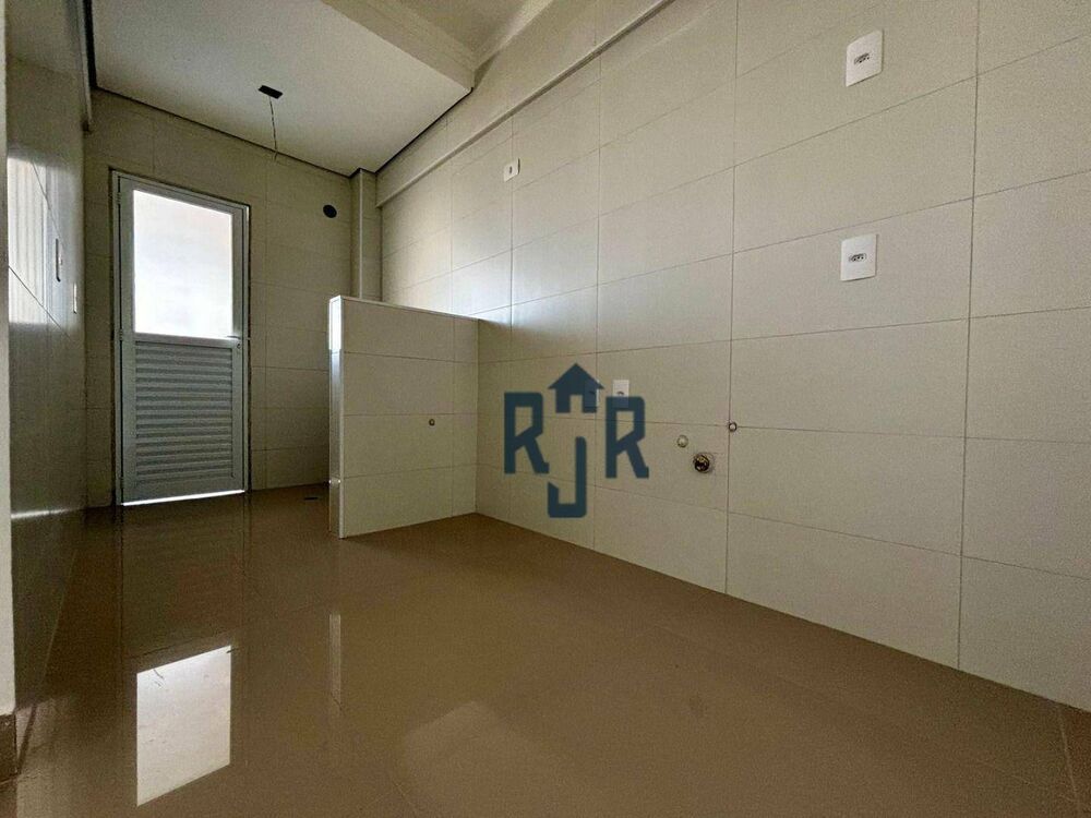 Apartamento, 2 quartos, 74 m² - Foto 2