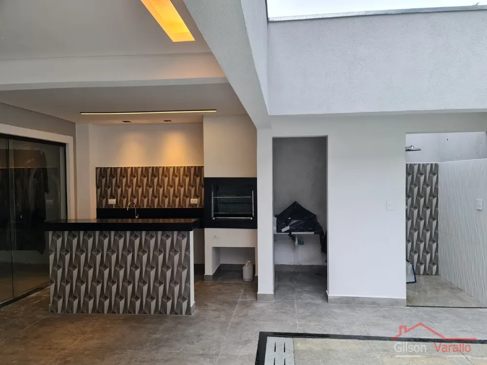Casa, 3 quartos, 230 m² - Foto 1