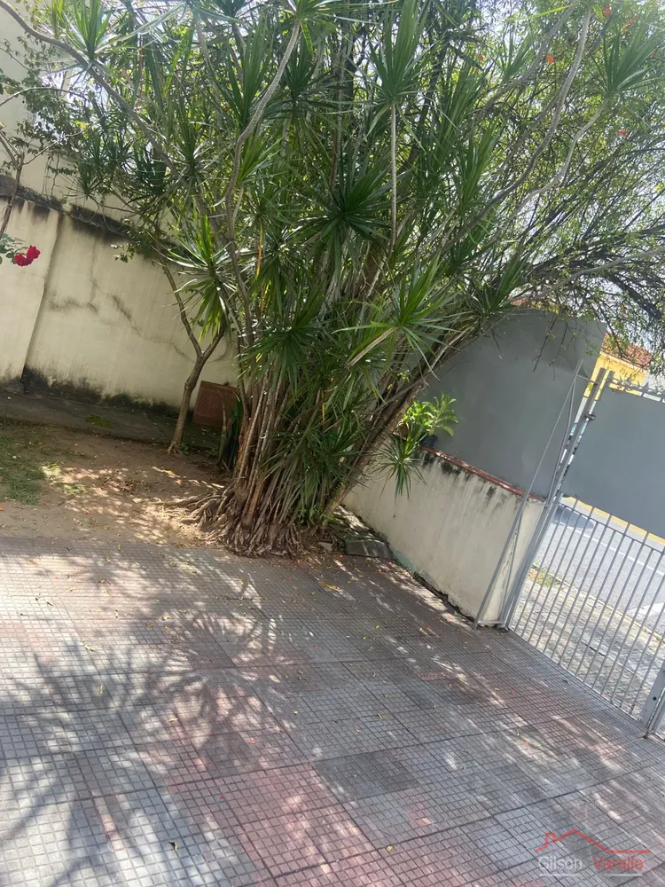 Casa, 3 quartos, 238 m² - Foto 2
