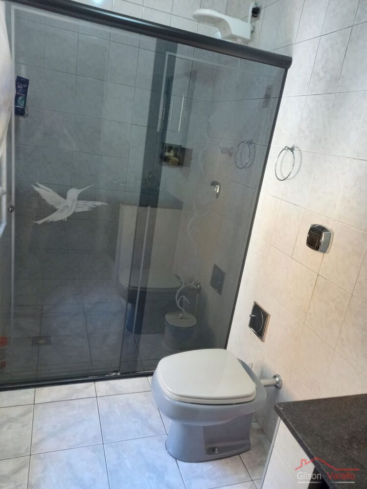 Casa à venda com 2 quartos, 250m² - Foto 5